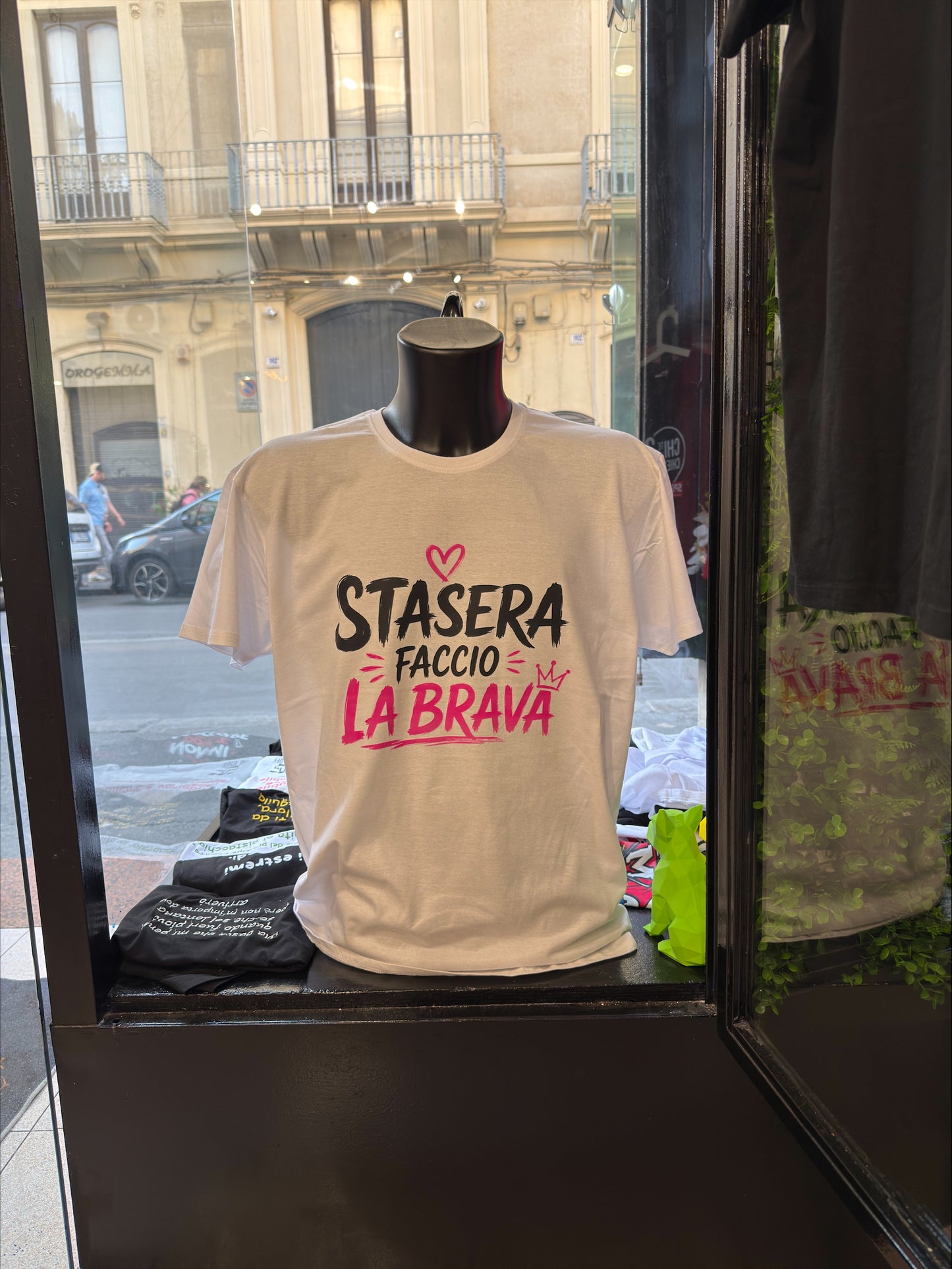 T-shirT STASERA FACCIO LA BRAVA